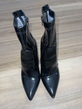 Women’s Black Patent Pointed-Toe Ankle Boots